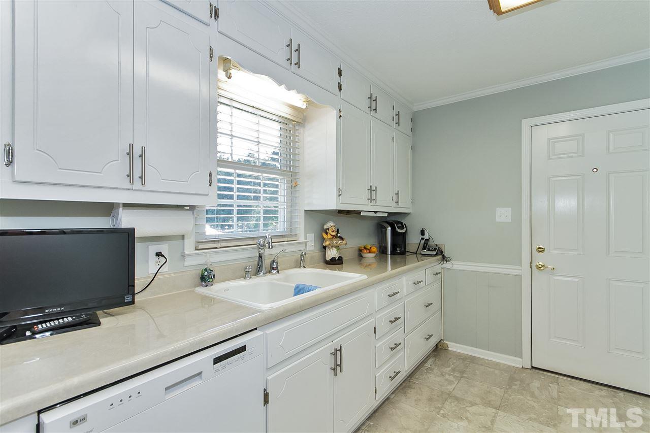 1142 Geneva Albright Road Graham, NC 27253 - Photo 6 of 24 Gallery Image 6