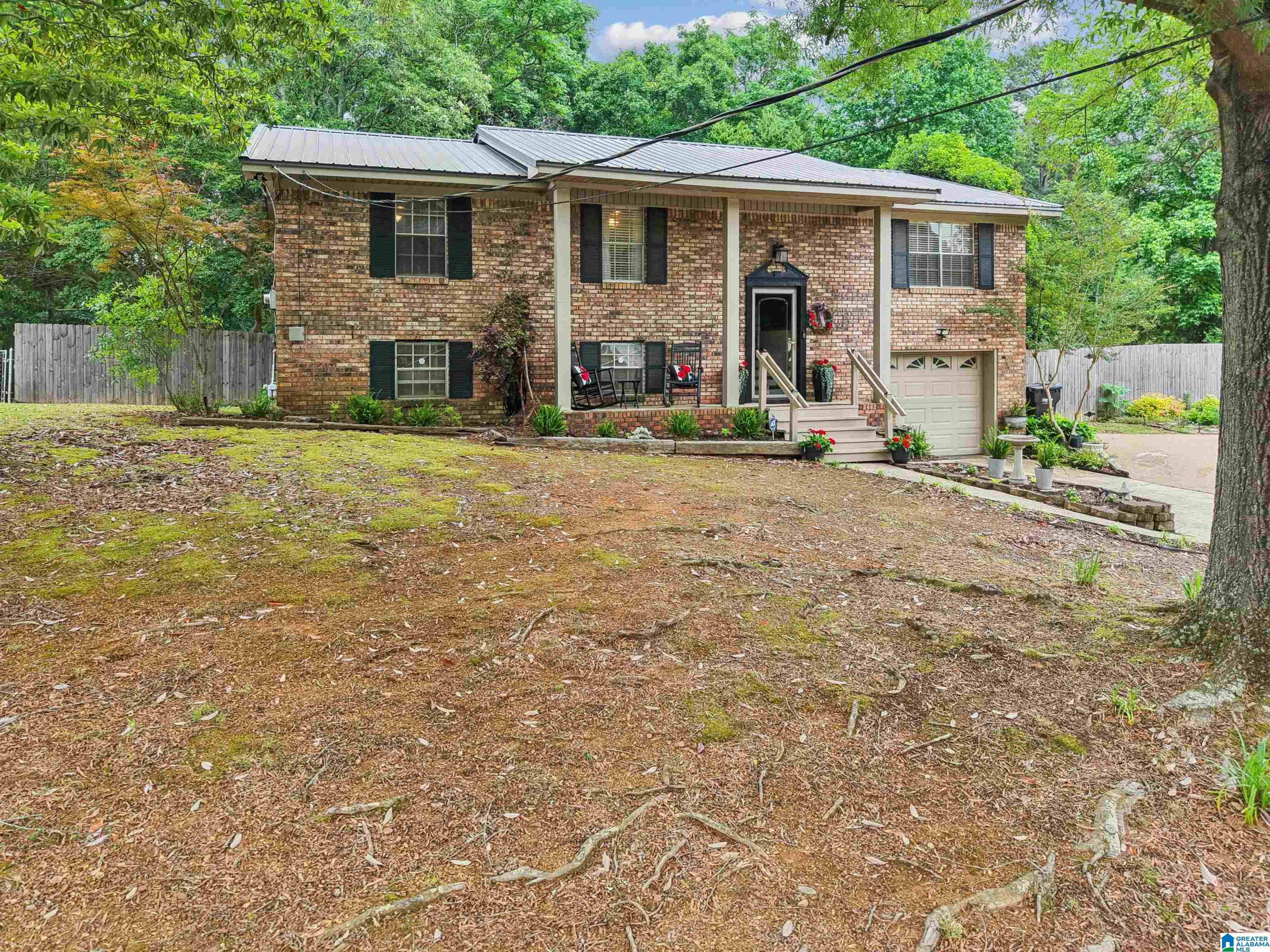 507 Hillcrest Road Adamsville, AL 35005 - Photo 3 of 32