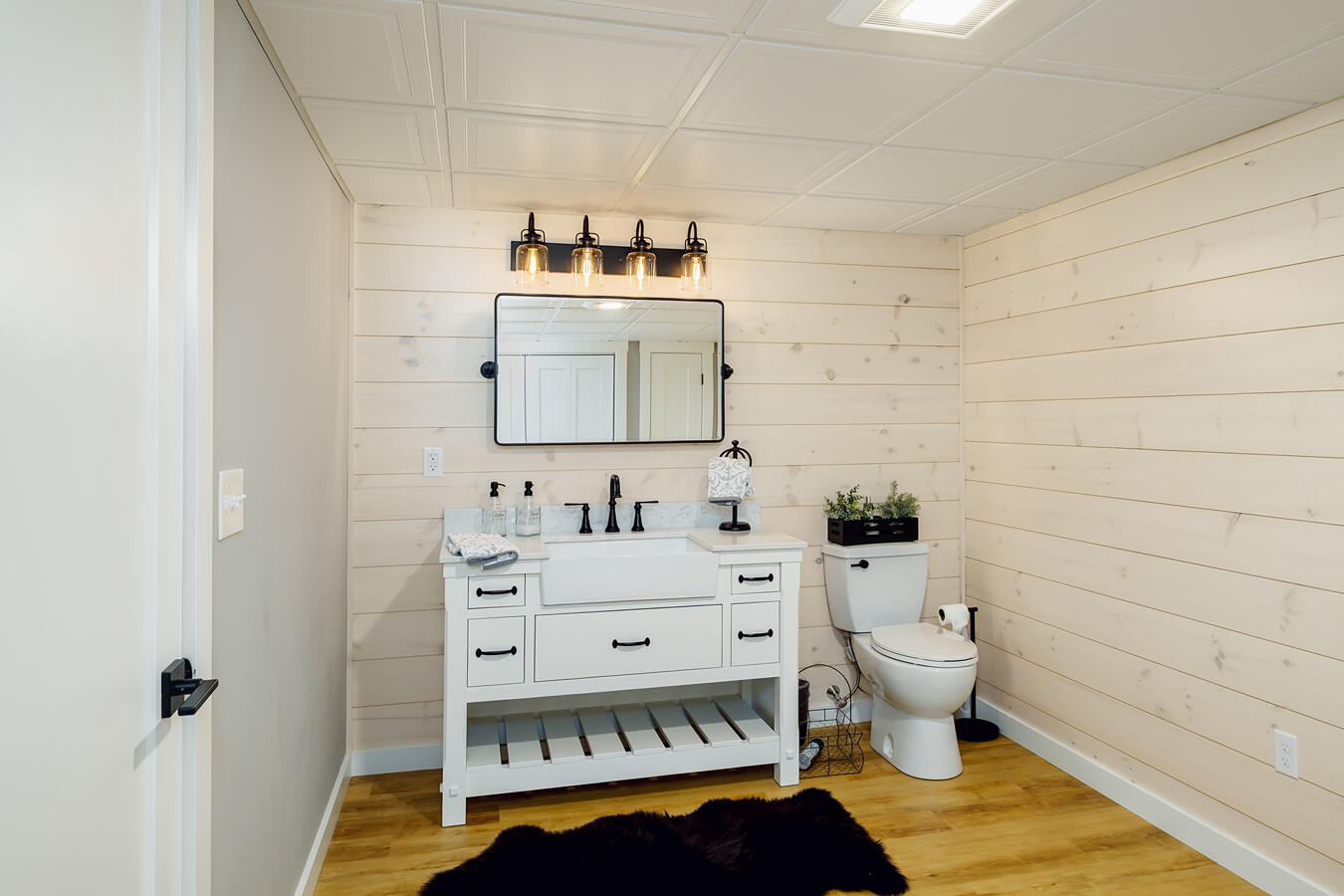 447 Cider Hill Road York, ME 03909 - Photo 31 of 35 Basement Half Bath
