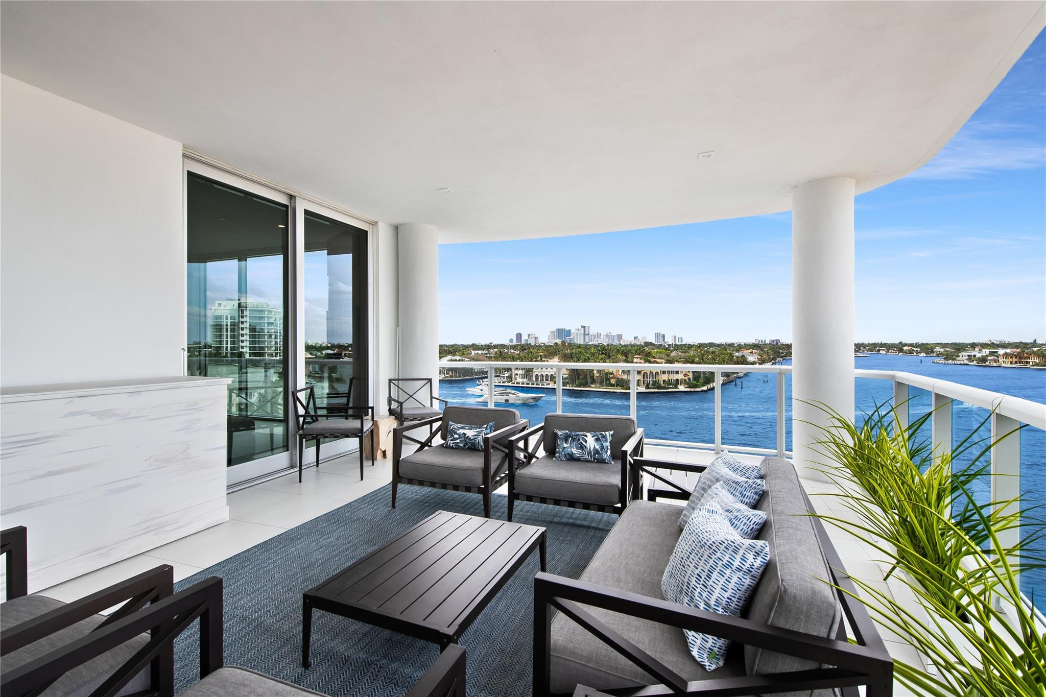 321 North Birch Road, Unit 603 Fort Lauderdale, FL 33304 - Photo 17 of 64 Photo 19