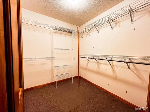 $137,500 | 1505 Shelley Drive, Vandalia, IL 62471