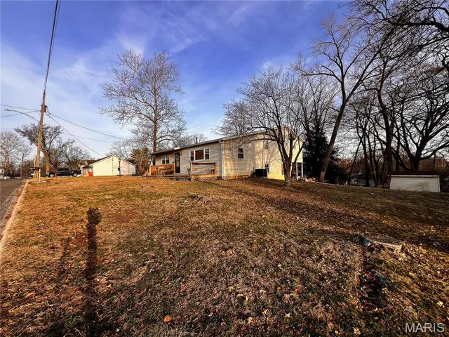 $159,900 | 1505 Shelley Drive, Vandalia, IL 62471