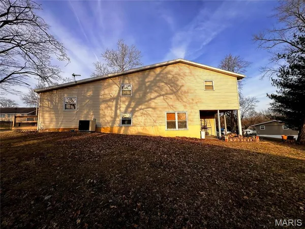 $137,500 | 1505 Shelley Drive, Vandalia, IL 62471