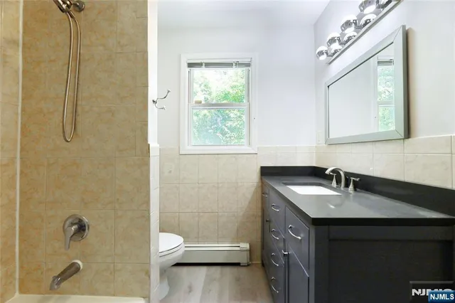 $4,700 | 39 Park Avenue, Cresskill, NJ 07626