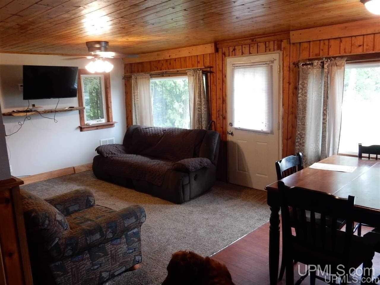 9440 25 Rd Garden Cooks, MI 49817 - Photo 10 of 20