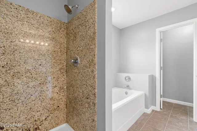 $319,900 | 8823 Seminole Street, Youngstown, FL 32466