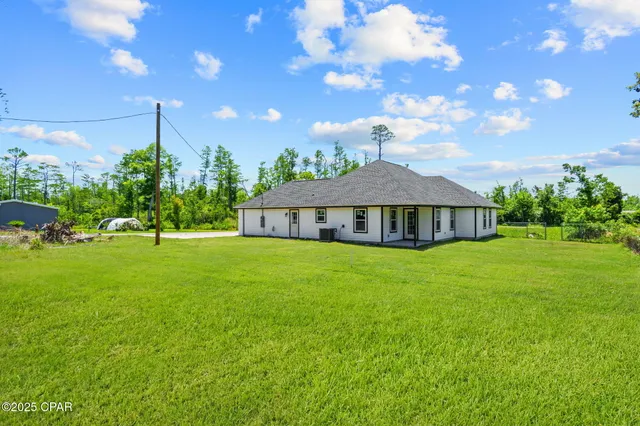 $319,900 | 8823 Seminole Street, Youngstown, FL 32466