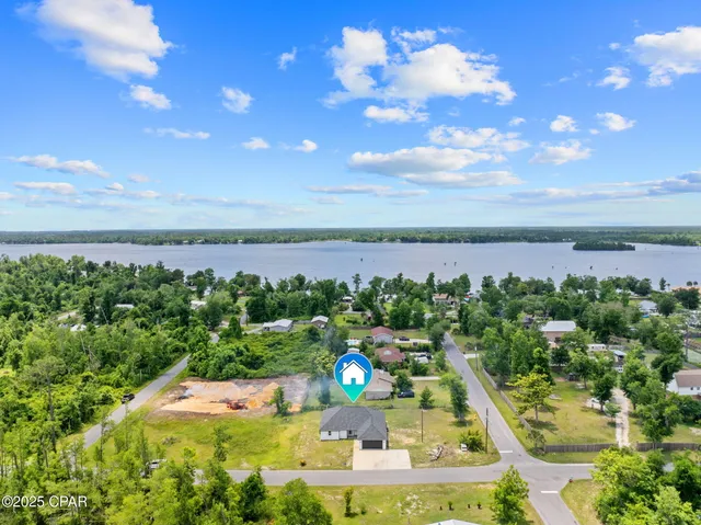 $319,900 | 8823 Seminole Street, Youngstown, FL 32466