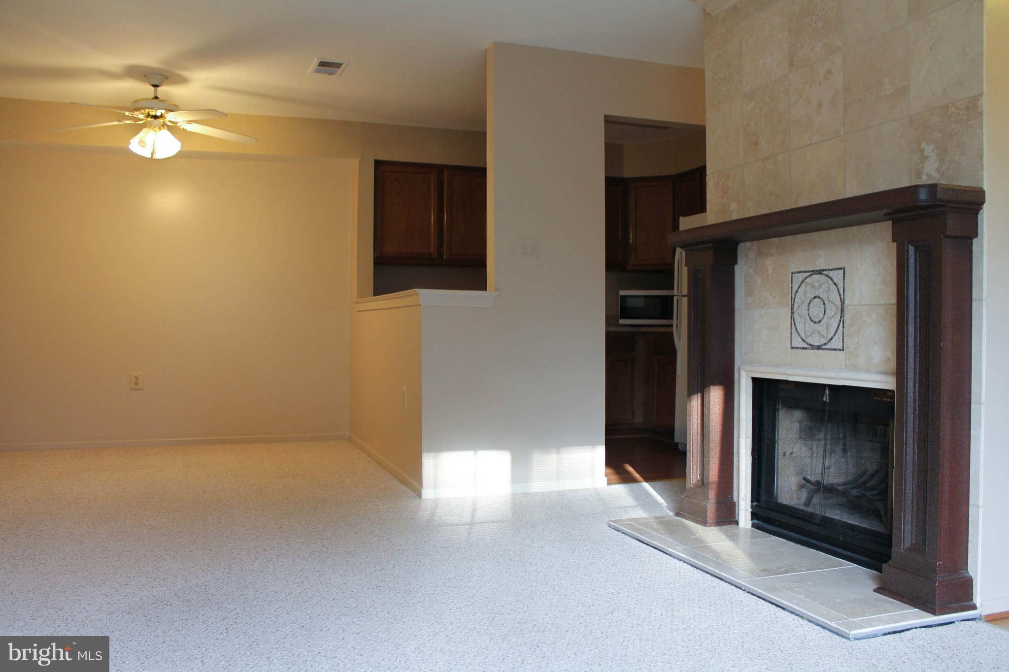 7703 Lexton Place, Unit 31 Springfield, VA 22152 - Photo 5 of 15 Dining Room