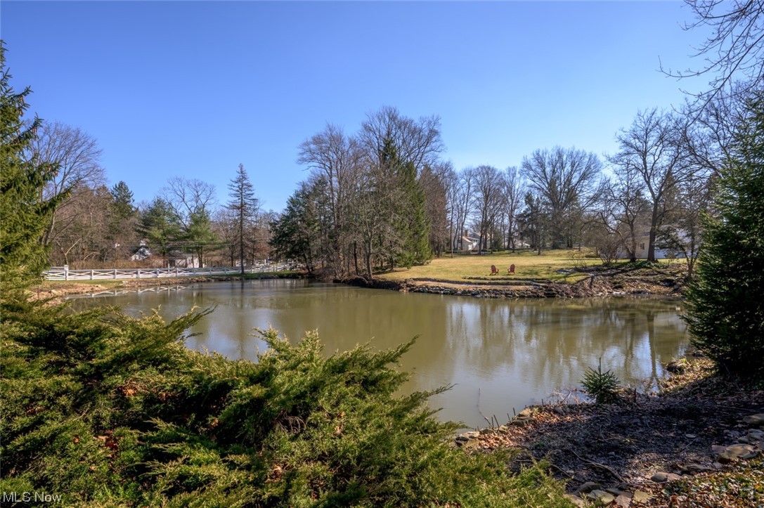 3030 Roundwood Road Hunting Valley, OH 44022 - Photo 35 of 35 Pond with fountain aeration