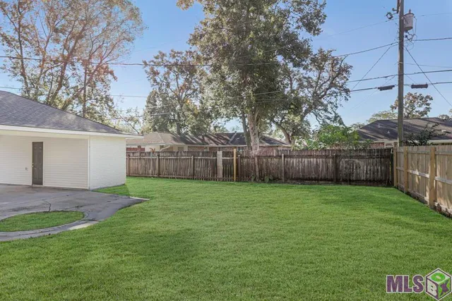 $1,975 | 1117 East Lynne Street, Gonzales, LA 70737