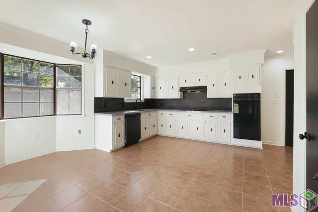 $1,975 | 1117 East Lynne Street, Gonzales, LA 70737