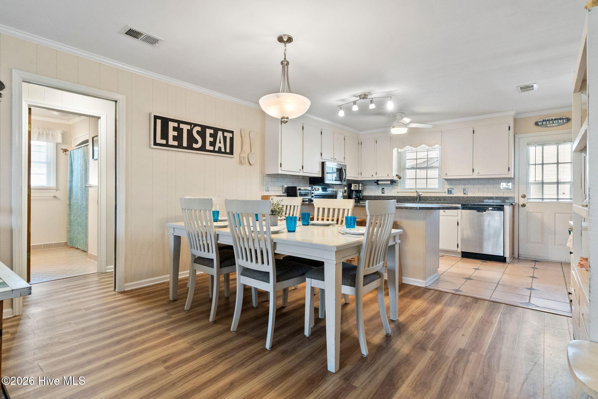 411 34th Street Sunset Beach, NC 28468 - Photo 12 of 45 411 34th Street, Sunset Beach