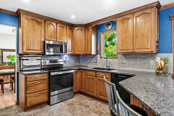 $320,000 | 300 Harper Court, Normal, IL 61761