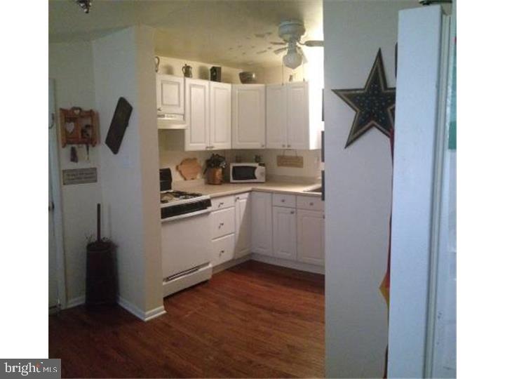 122 Chestnut Street Spring City, PA 19475 - Photo 4 of 16