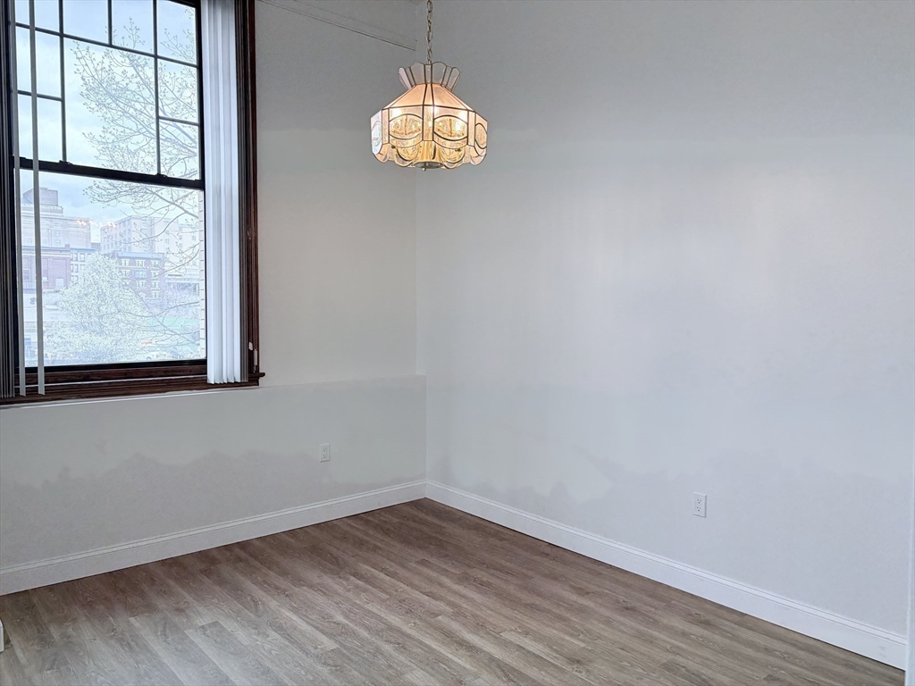 235 State Street, Unit 313 Springfield, MA 01103 - Photo 14 of 25