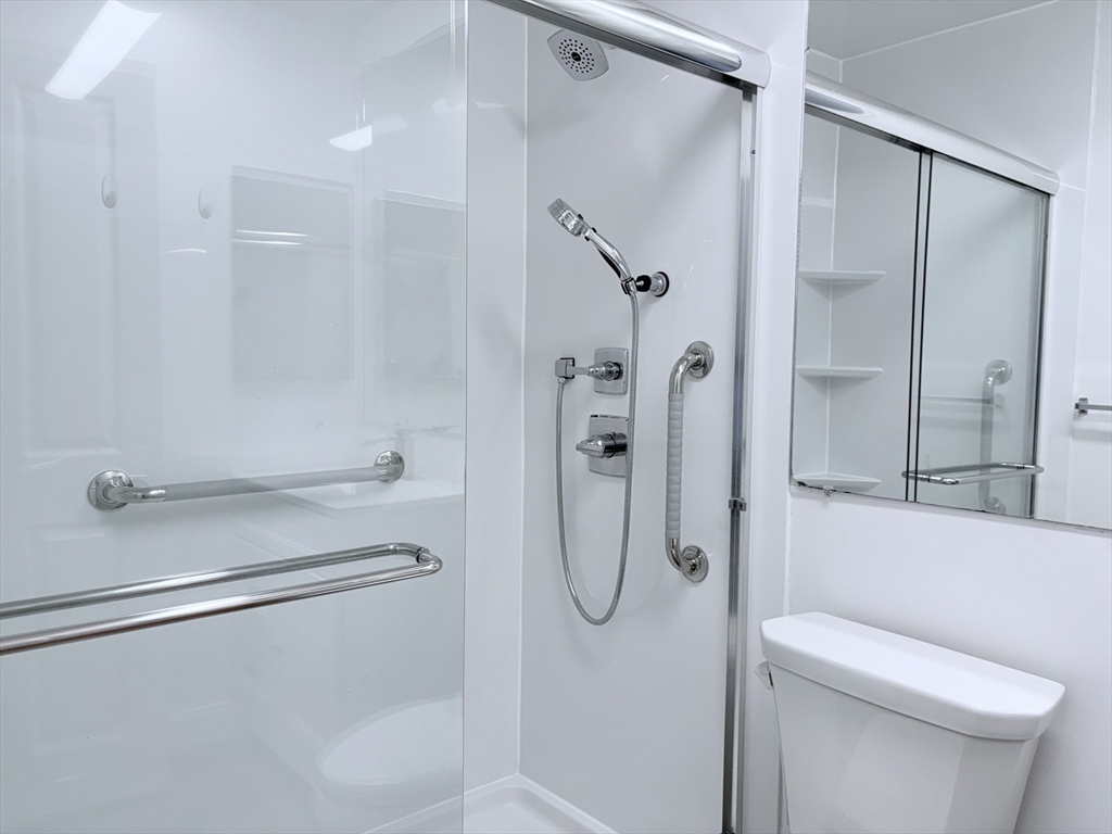 235 State Street, Unit 313 Springfield, MA 01103 - Photo 16 of 25