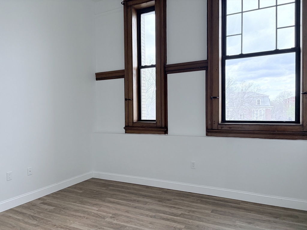 235 State Street, Unit 313 Springfield, MA 01103 - Photo 9 of 25