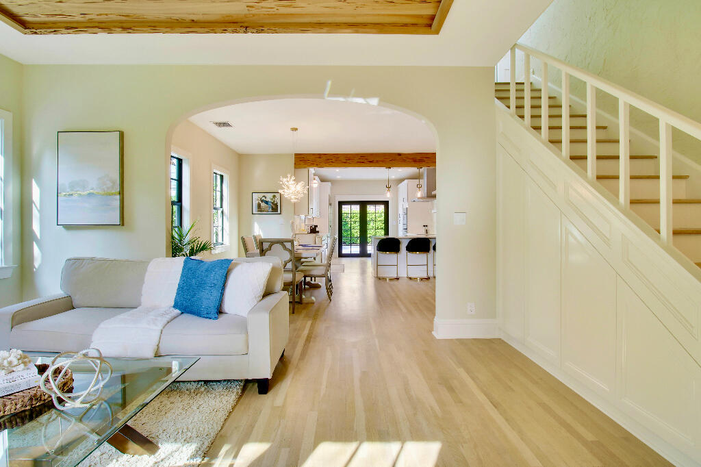 623 Avon Road West Palm Beach, FL 33401 - Photo 6 of 39 a living room with furniture and a rug