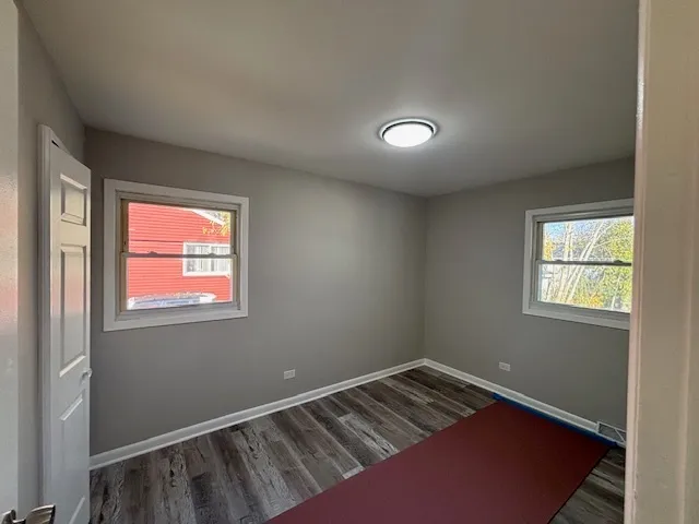 $2,600 | 201 East Rose Street, Glenwood, IL 60425