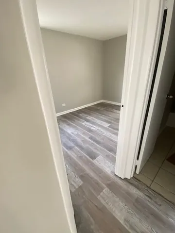 $2,600 | 201 East Rose Street, Glenwood, IL 60425