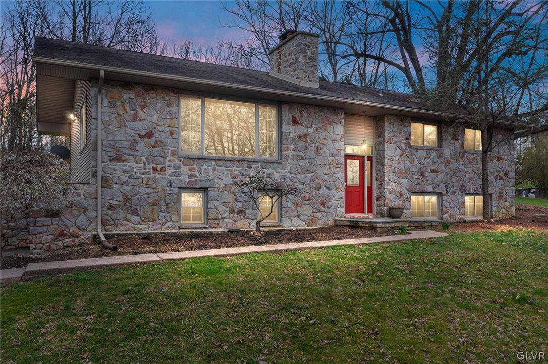 5030 Chestnut Hill Road Center Valley, PA 18034 - Photo 1 of 29 Gallery Image 1