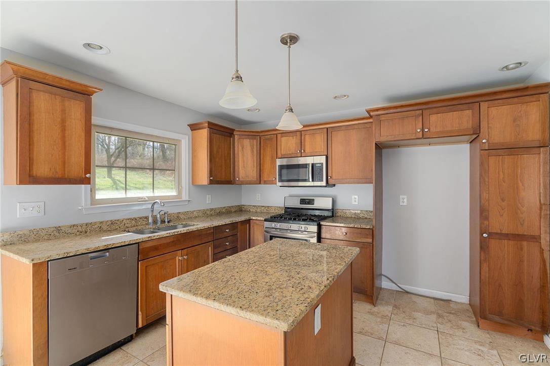 5030 Chestnut Hill Road Center Valley, PA 18034 - Photo 12 of 29 Gallery Image 12