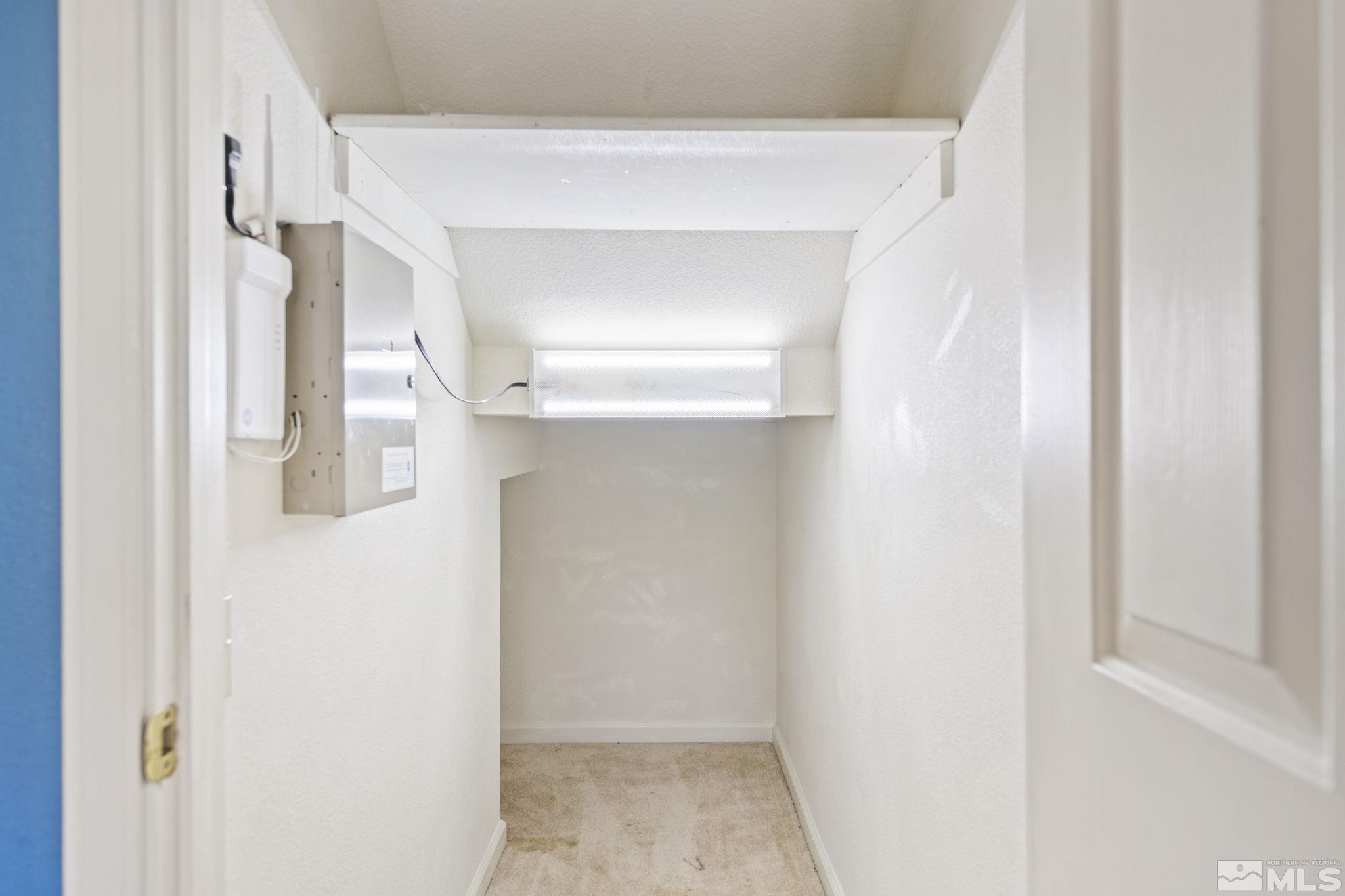 403 Aspen Drive Dayton, NV 89403 - Photo 17 of 36 a view of entryway