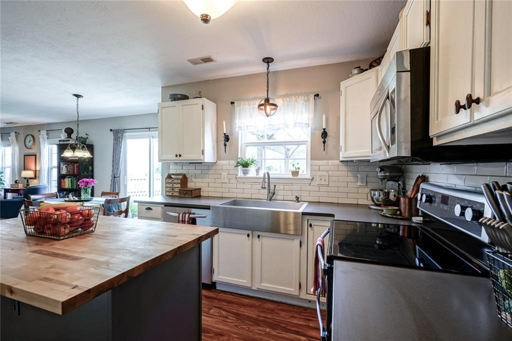5330 Rippling Brook Way Carmel, IN 46033 - Photo 11 of 50 Gallery Image 11