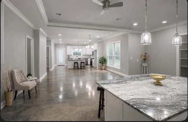 $298,000 | 120 Hulin, Pineville, LA 71360
