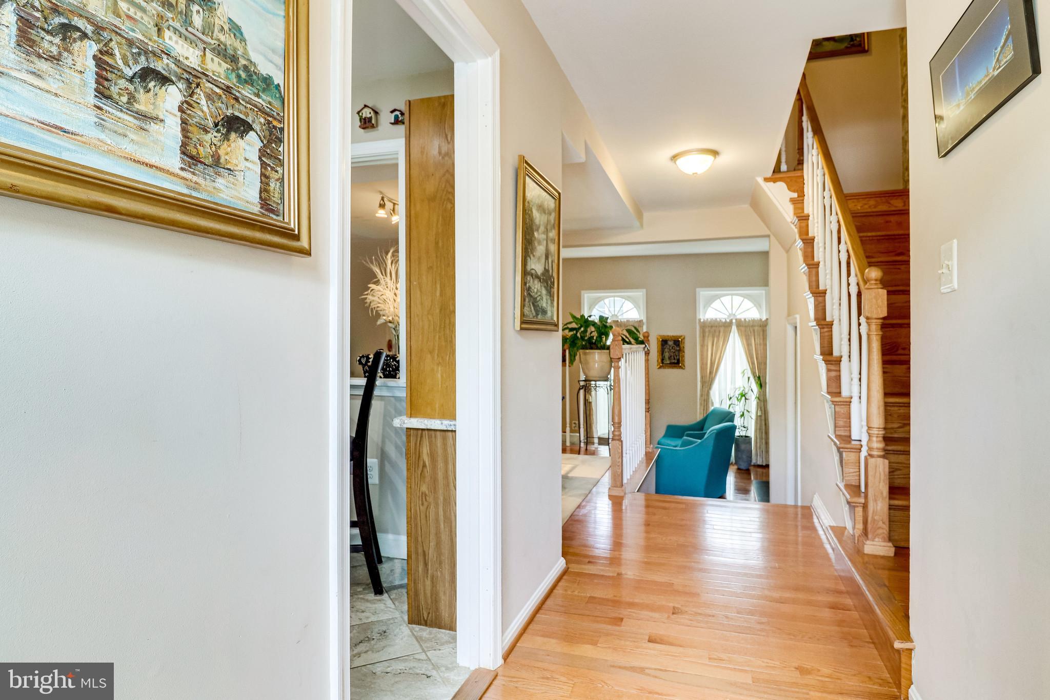 8065 Powderbrook Lane Springfield, VA 22153 - Photo 2 of 37 Gallery Image 2