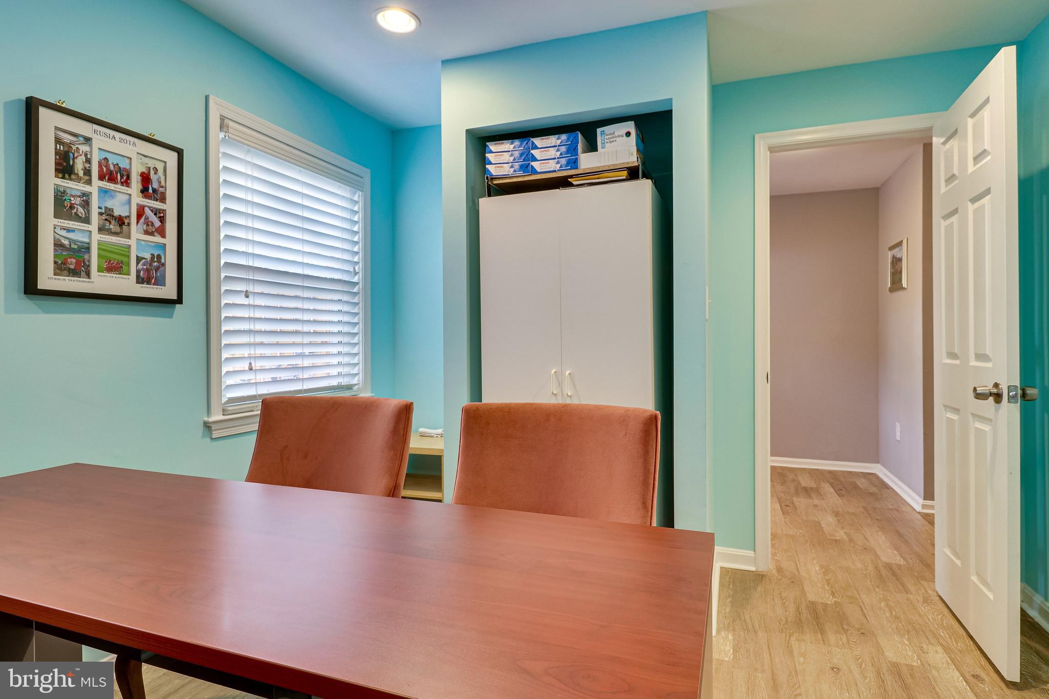 8065 Powderbrook Lane Springfield, VA 22153 - Photo 28 of 37 Gallery Image 28