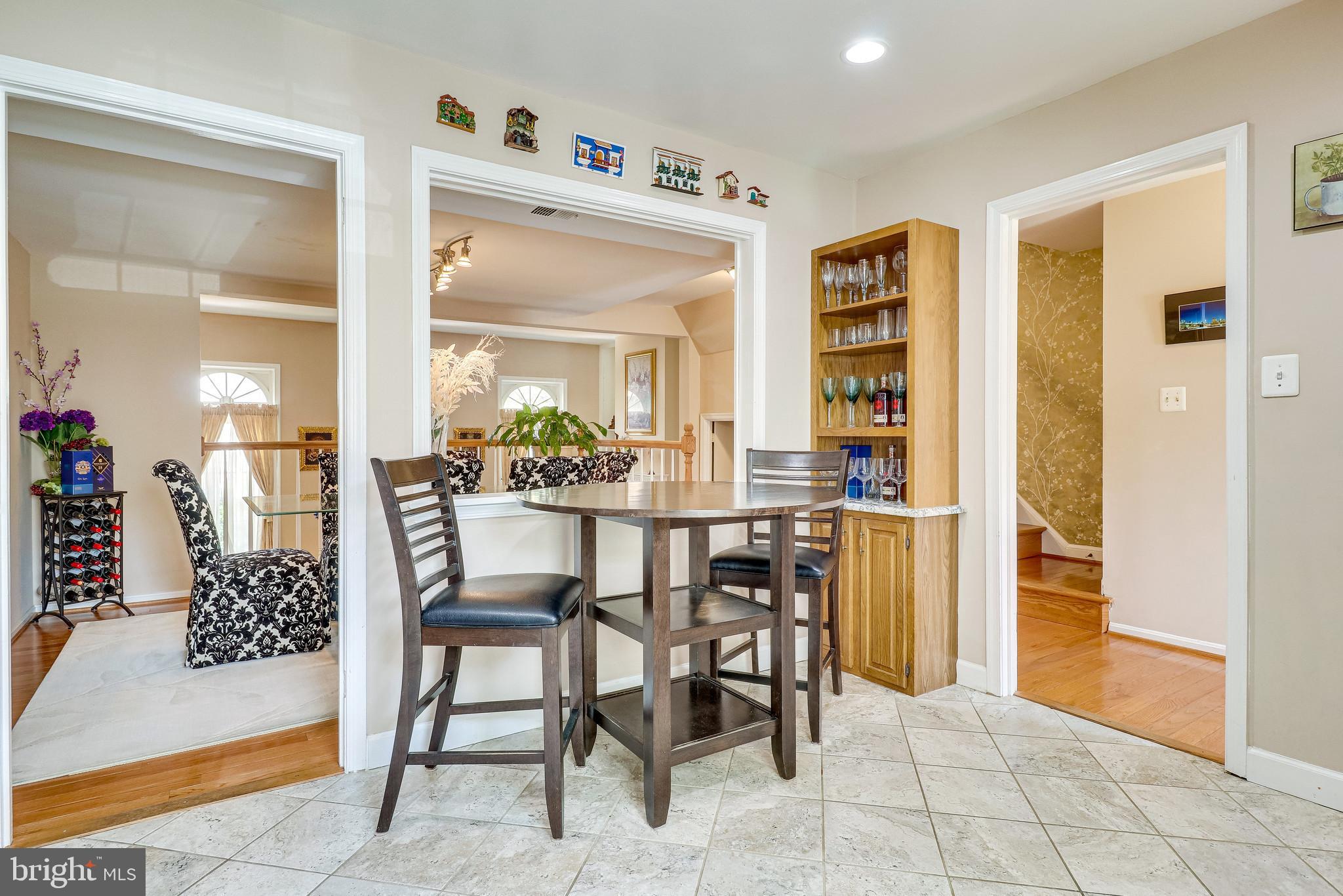 8065 Powderbrook Lane Springfield, VA 22153 - Photo 7 of 37 Gallery Image 7