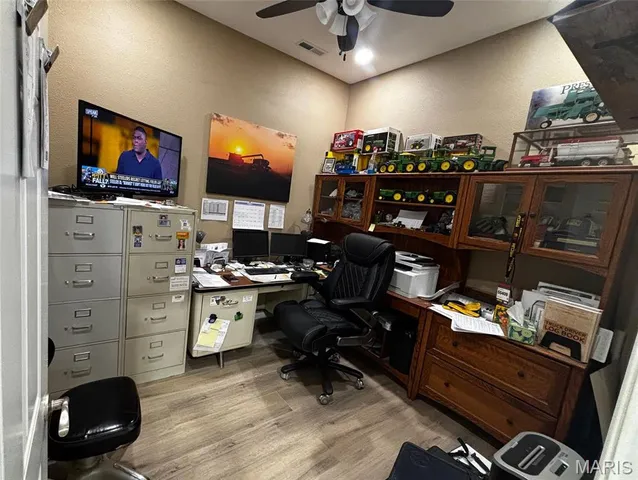 $799,900 | 25371 Audrain Road 808, Mexico, MO 65265