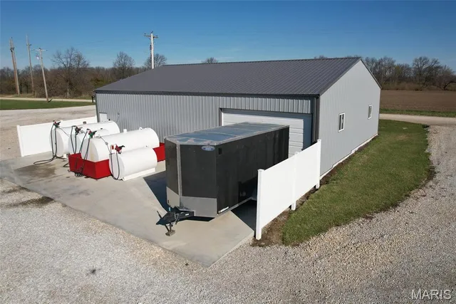 $799,900 | 25371 Audrain Road 808, Mexico, MO 65265