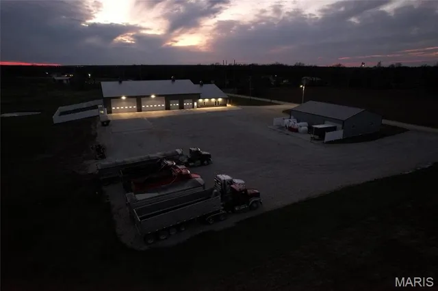 $799,900 | 25371 Audrain Road 808, Mexico, MO 65265