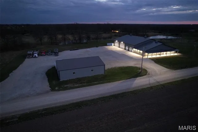 $799,900 | 25371 Audrain Road 808, Mexico, MO 65265