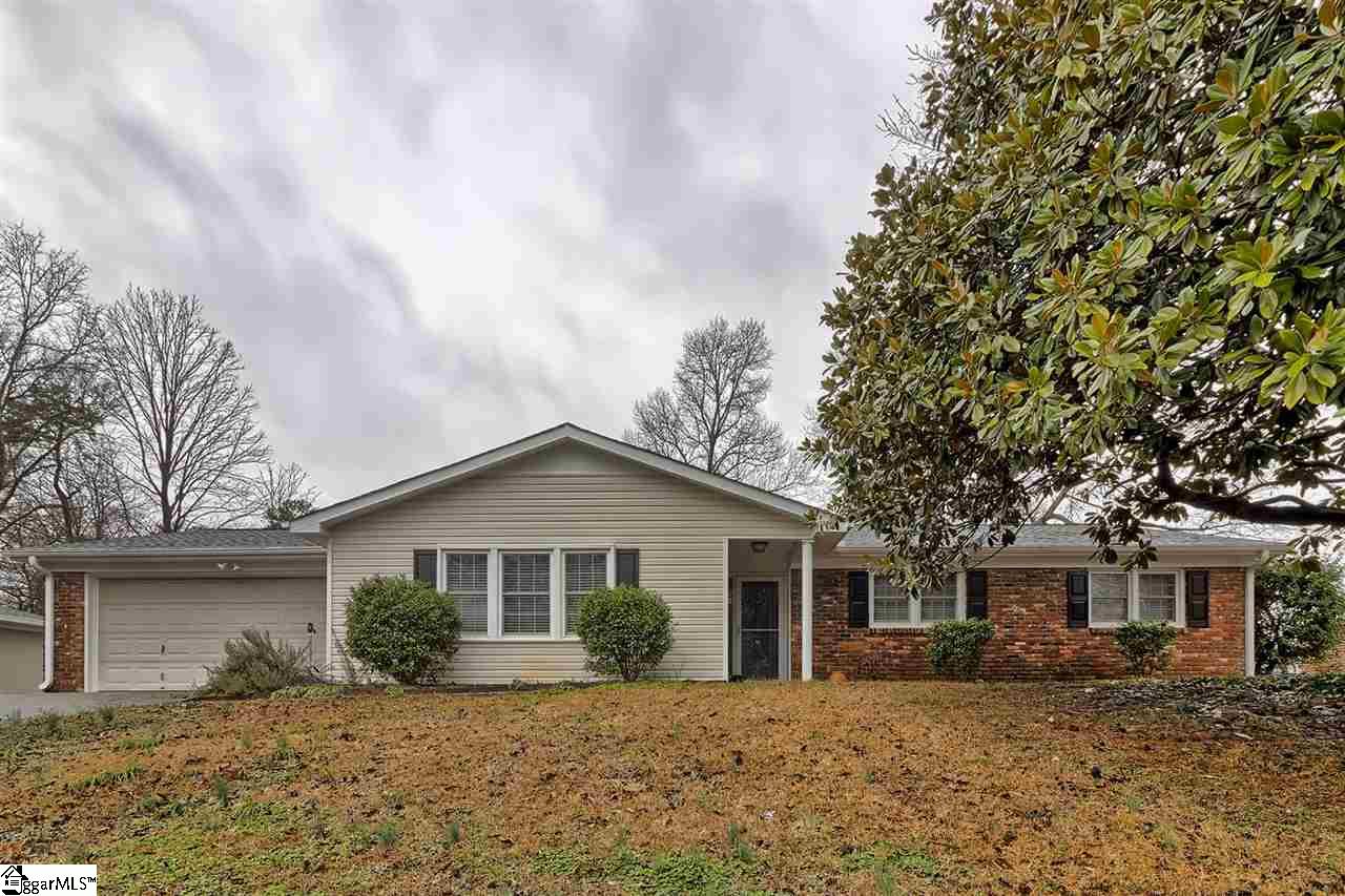 105 Bransfield Road Greenville, SC 29615 - Photo 1 of 23 Gallery Image 1
