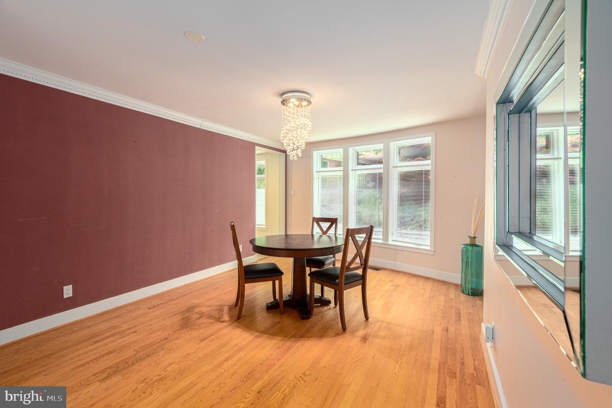 7612 Dwight Drive Bethesda, MD 20817 - Photo 14 of 35