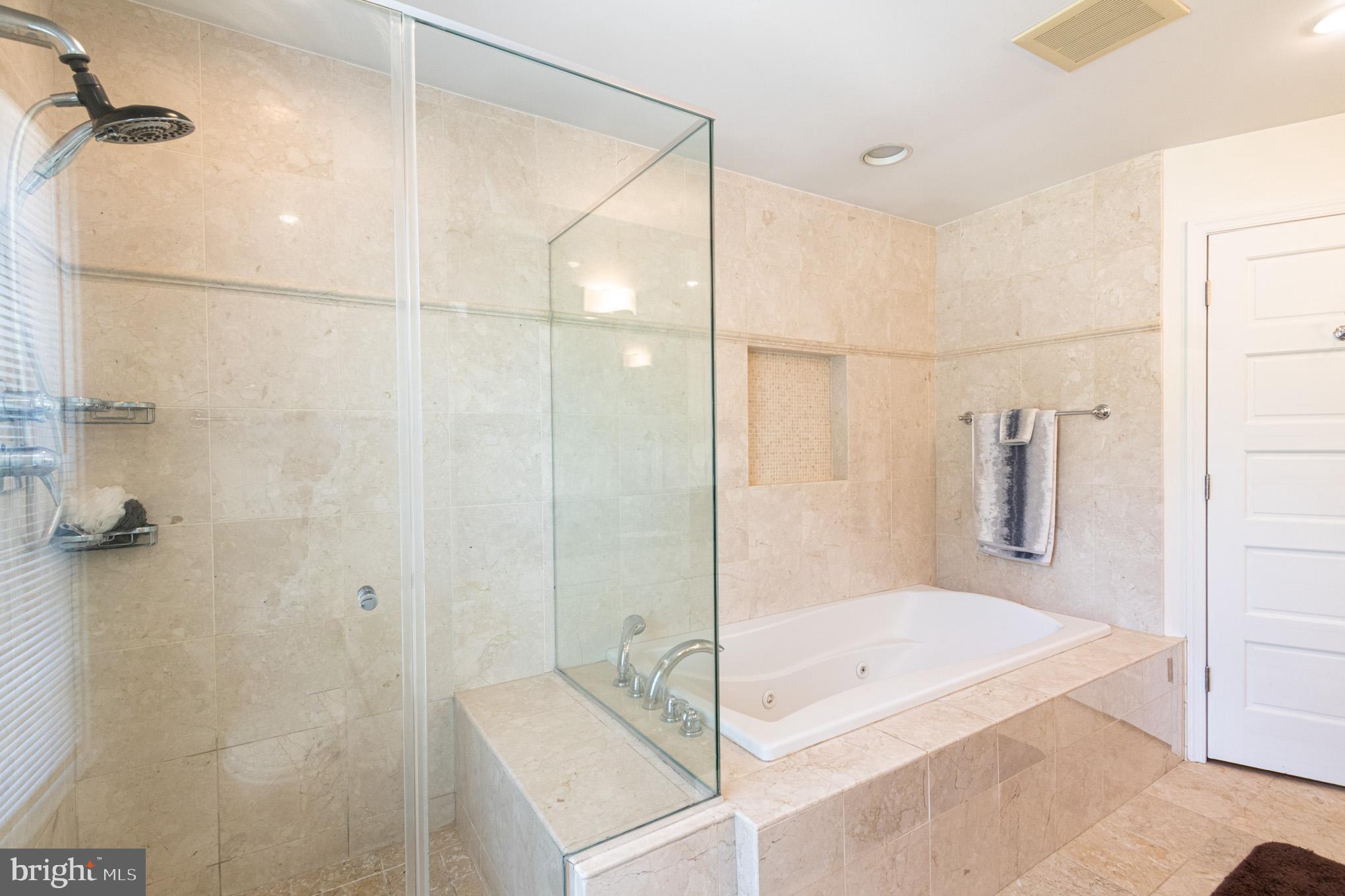 7612 Dwight Drive Bethesda, MD 20817 - Photo 18 of 35