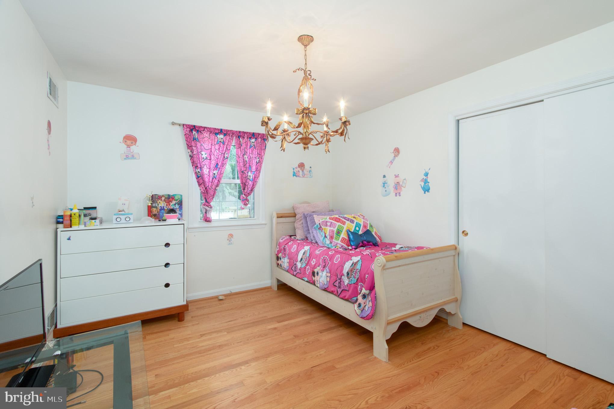 7612 Dwight Drive Bethesda, MD 20817 - Photo 24 of 35