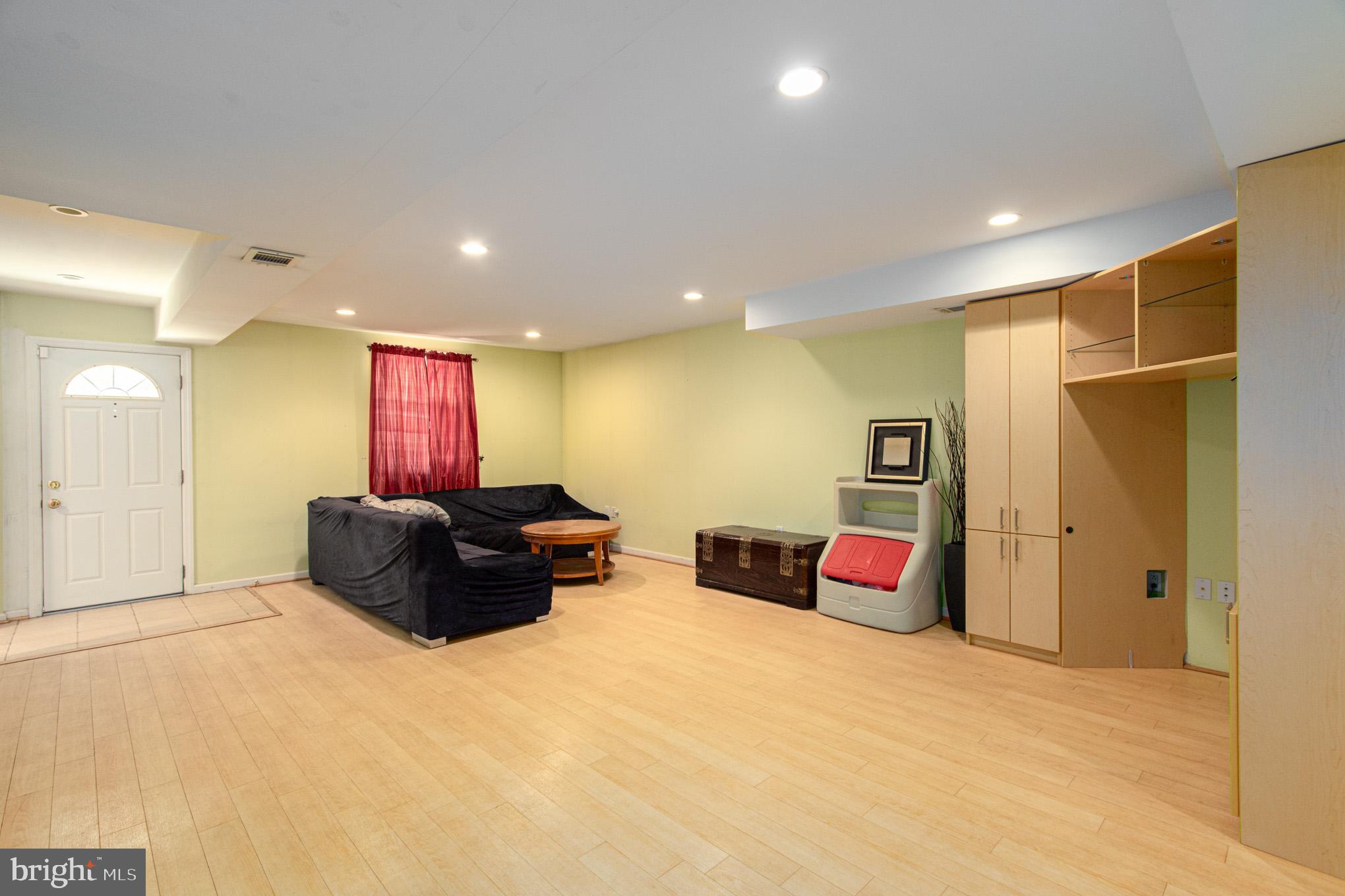 7612 Dwight Drive Bethesda, MD 20817 - Photo 31 of 35 Lower level