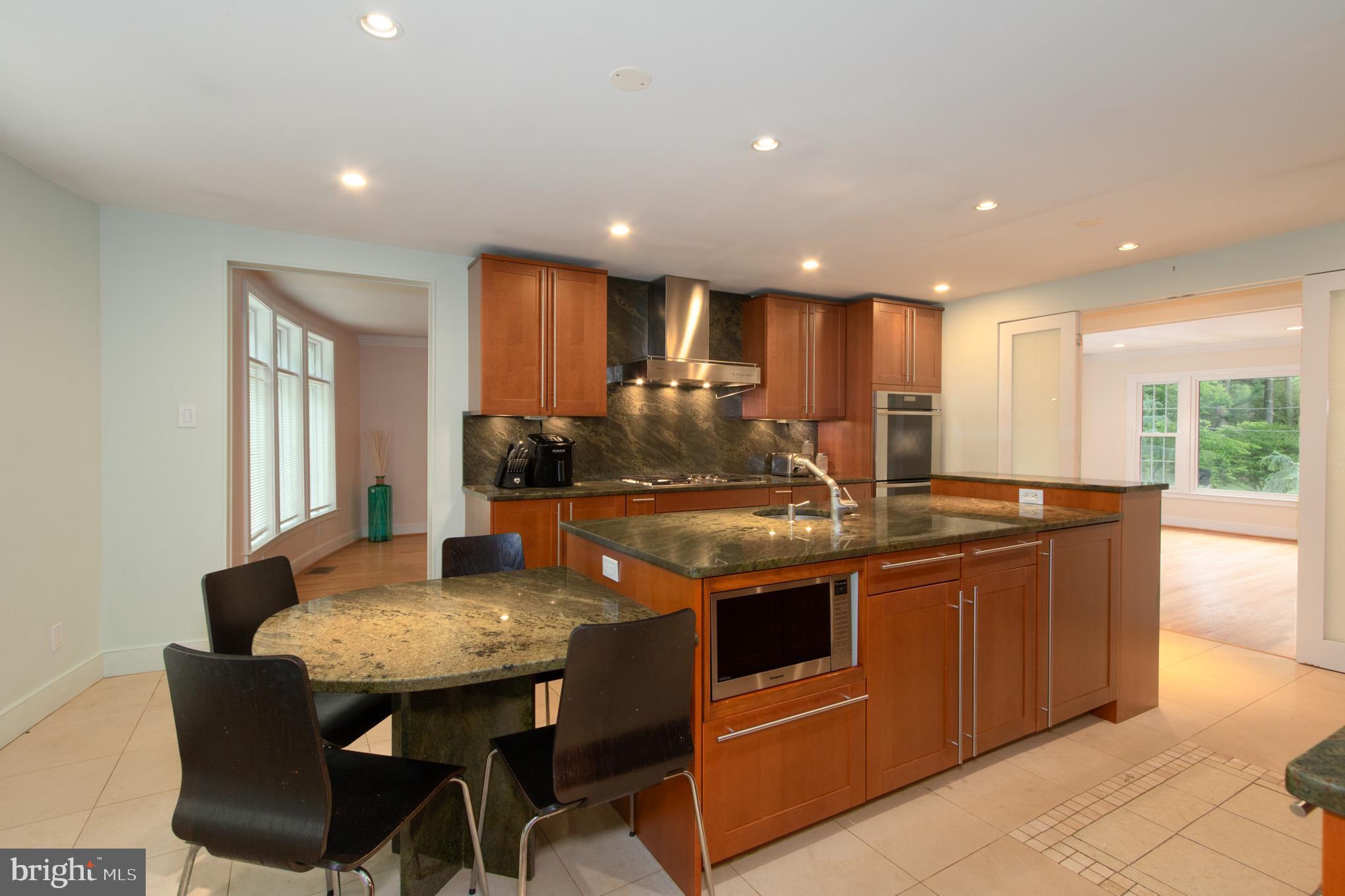 7612 Dwight Drive Bethesda, MD 20817 - Photo 7 of 35