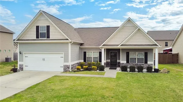 $295,000 | 300 Heritage Drive, Calhoun, GA 30701