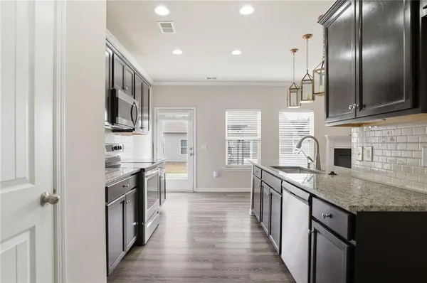 $295,000 | 300 Heritage Drive, Calhoun, GA 30701