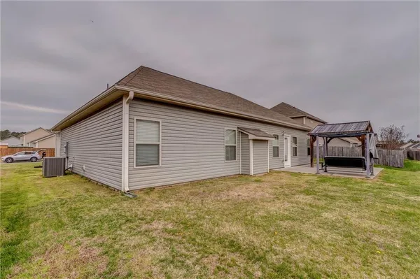 $295,000 | 300 Heritage Drive, Calhoun, GA 30701