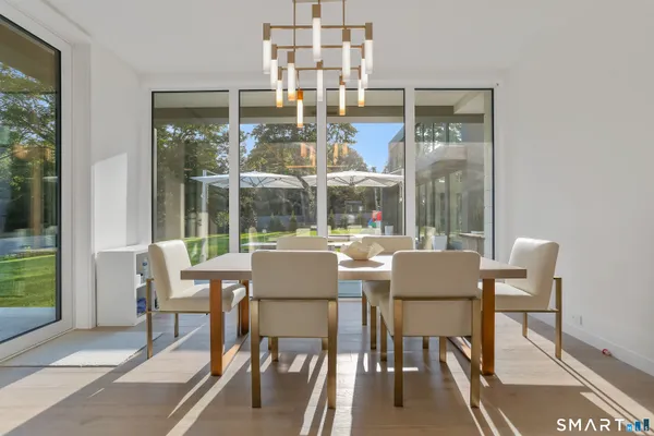 $10,650,000 | 11 Dogwood Lane, Westport, CT 06880