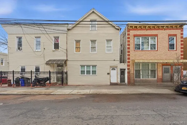 $1,050,000 | 87-03 95th Avenue | Ozone Park