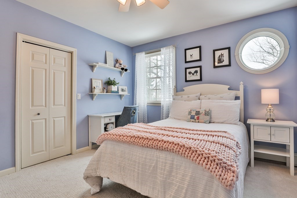 11 Robin Road Wakefield, MA 01880 - Photo 27 of 40 Gallery Image 27
