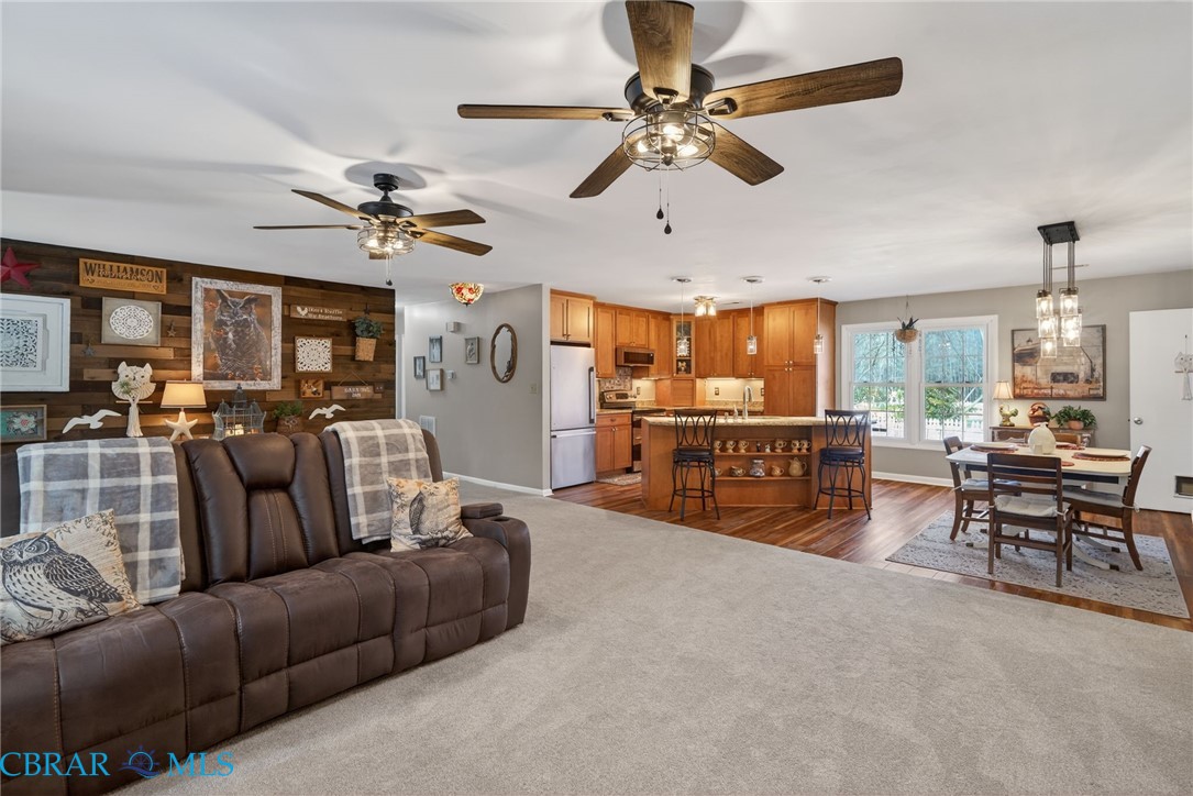 10083 Burkes Pond Road North, VA 23128 - Photo 3 of 38